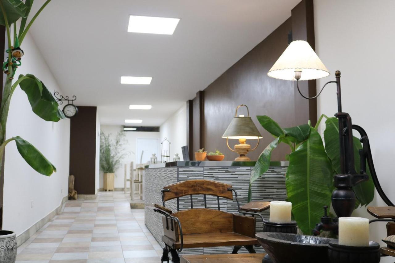 Hotel Quebrachales San Salvador de Jujuy Eksteriør bilde